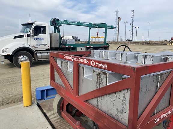 Test truck with cart Michelli heavy duty test truck and test cart used for heavy duty scale calibration