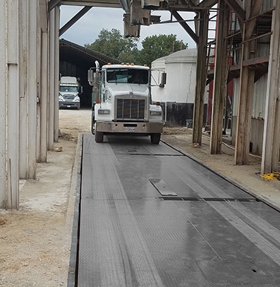 truck scale in use 2 Truck scale in use