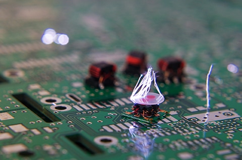 ESD sparks over RF electronics components ESD sparks over RF electronics components