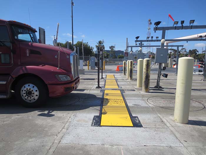 Intercomp weigh in motion truck scales installed in existing vehicle lanes