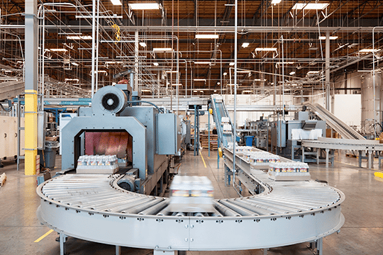 Quality control weighing system in a bottling plant Conveyor belt as part of a Quality control weighing system in a bottling plant