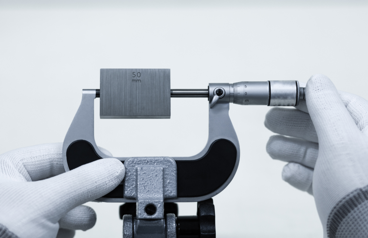 Calibration outside micrometer on micrometer clamp Calibration outside micrometer on micrometer clamp, gauge, education, quality control equipment, metrology